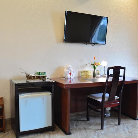 Song Huong Hue Hotel Exterior photo
