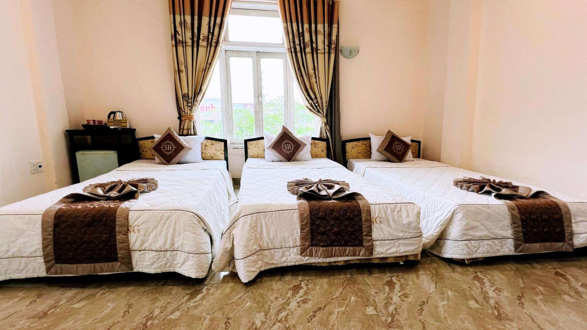 Song Huong Hue Hotel Exterior photo