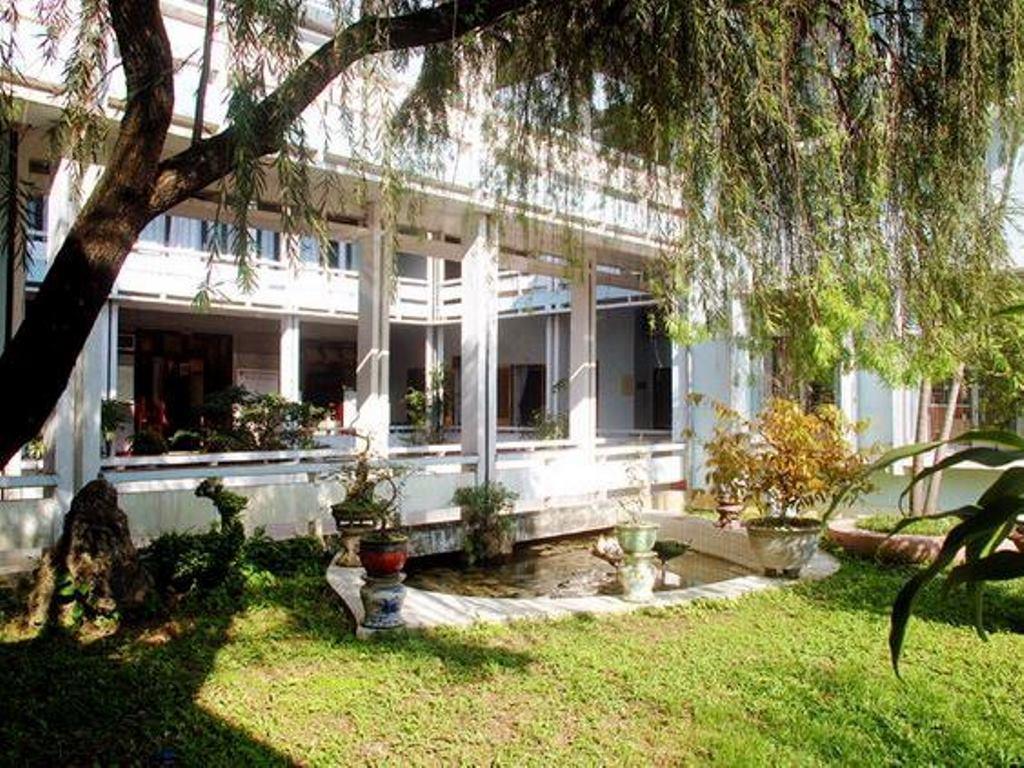 Song Huong Hue Hotel Exterior photo